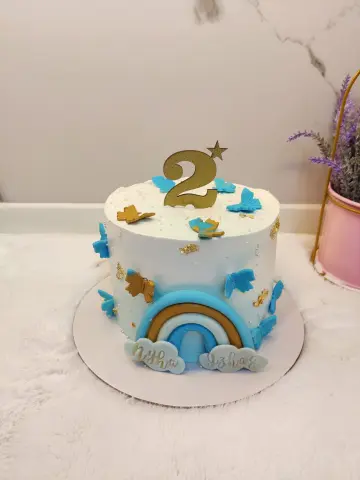 Enchanted rainbow cake